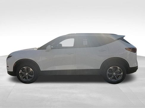 Used 2024 Chevrolet Blazer LT w/ Convenience Package FWD image 6