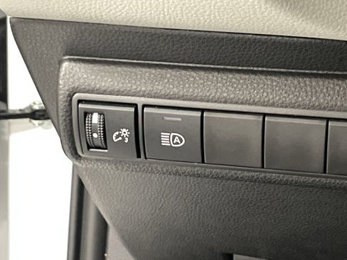 Used 2026 Toyota Corolla LE FWD image 29