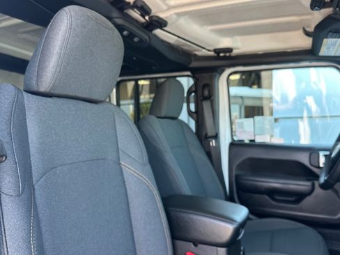 New 2025 Jeep Wrangler Willys image 17