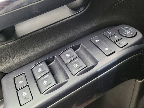 Used 2018 GMC Sierra 1500 SLT AWD/4WD image 27