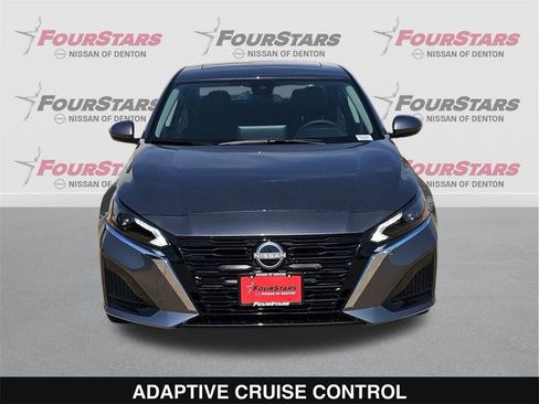 New 2025 Nissan Altima 2.5 SV image 10