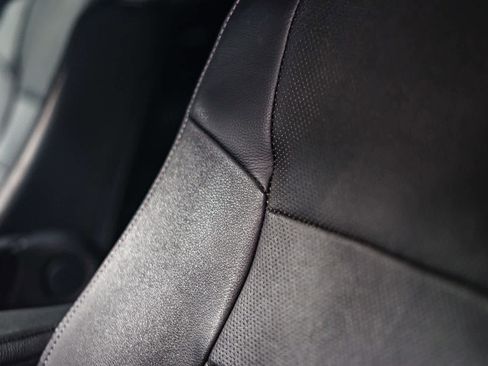 Used 2023 Honda Passport EX-L image 32