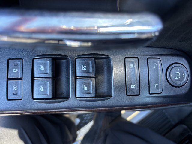 Used 2014 GMC Sierra 1500 SLE w/ SLE Value Package RWD image 19