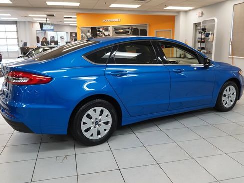 Used 2019 Ford Fusion S FWD image 11