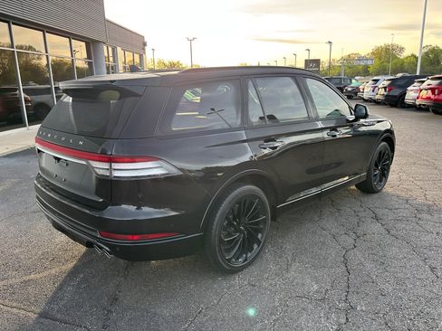 Certified 2023 Lincoln Aviator Reserve w/ Equipment Group 201A AWD/4WD image 7