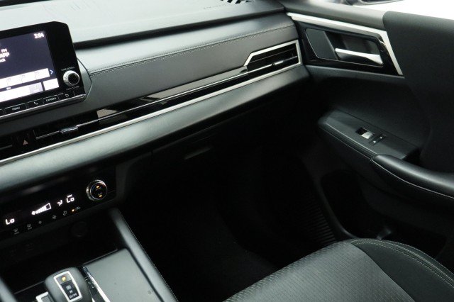 Used 2023 Mitsubishi Outlander ES FWD image 26