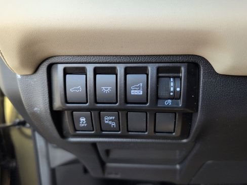 Certified 2022 Subaru Ascent Touring image 18