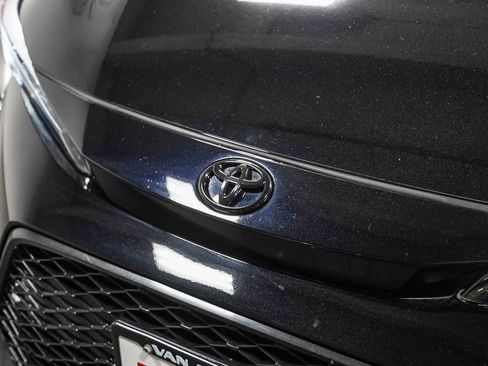 Certified 2025 Toyota Corolla SE FWD image 9
