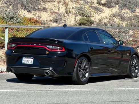 Used 2021 Dodge Charger Scat Pack image 3