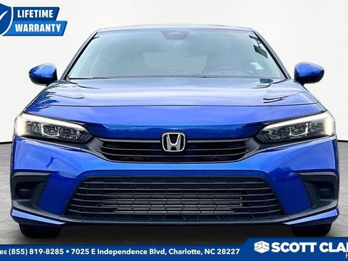 Used 2024 Honda Civic EX image 2