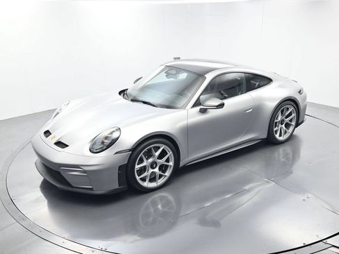 Certified 2026 Porsche 911 GT3 RWD image 38