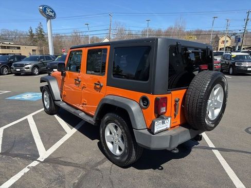 Used 2013 Jeep Wrangler Unlimited Sport AWD/4WD image 5