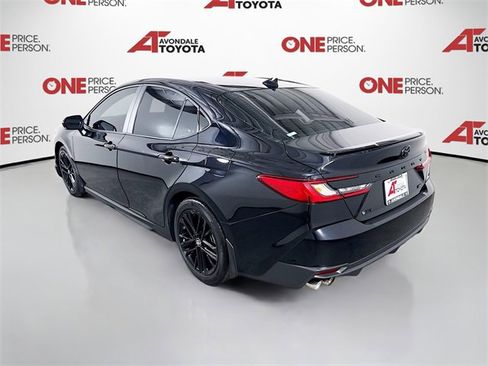 Certified 2025 Toyota Camry SE image 5