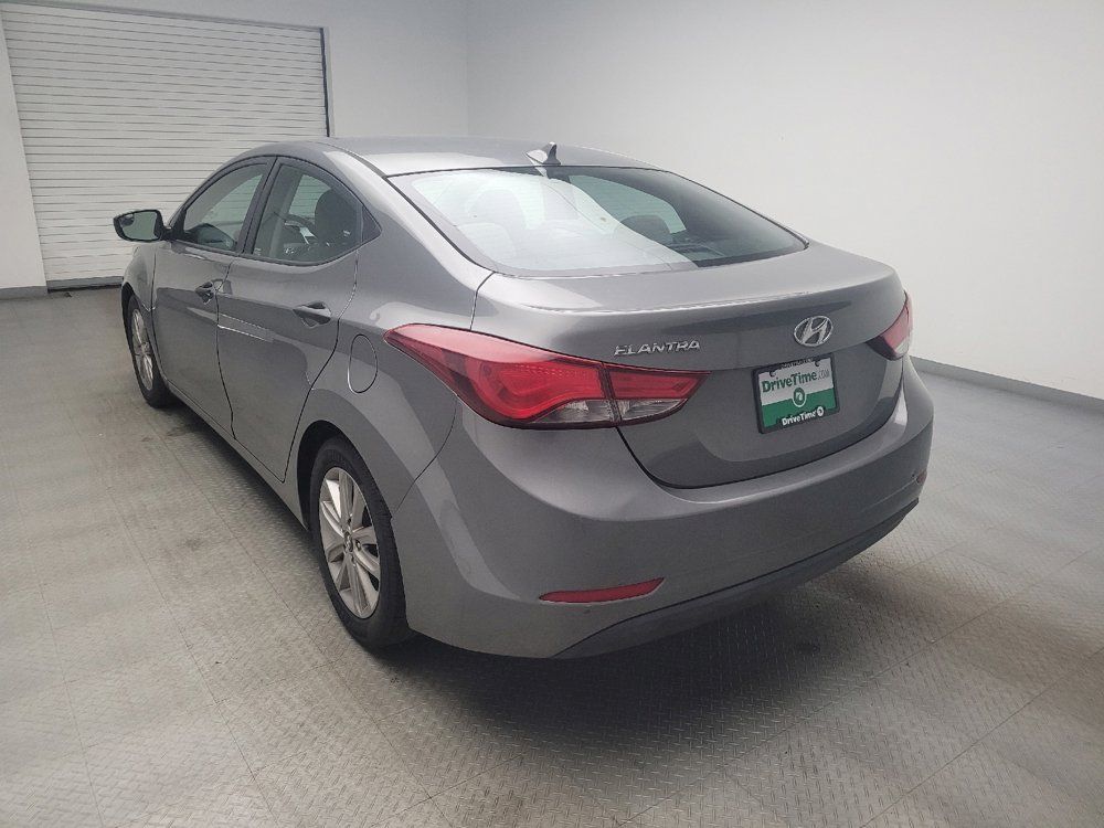 Used 2014 Hyundai Elantra SE w/ Option Group 02 FWD image 5
