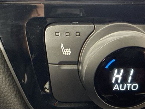 Certified 2024 Toyota Grand Highlander XLE image 8