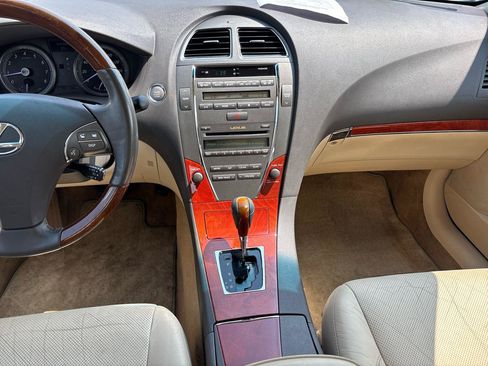 Used 2010 Lexus ES 350 FWD image 15
