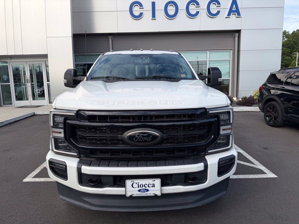 Used 2021 Ford F250 Lariat AWD/4WD image 2