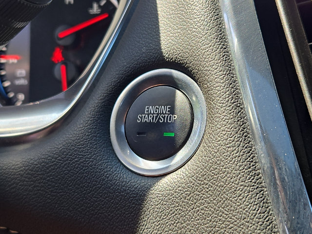 Used 2023 Chevrolet Traverse Premier AWD/4WD image 9