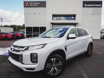 New 2025 Mitsubishi Outlander Sport ES