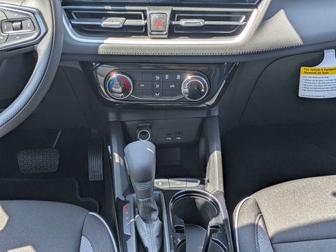 New 2026 Chevrolet TrailBlazer LT FWD image 19