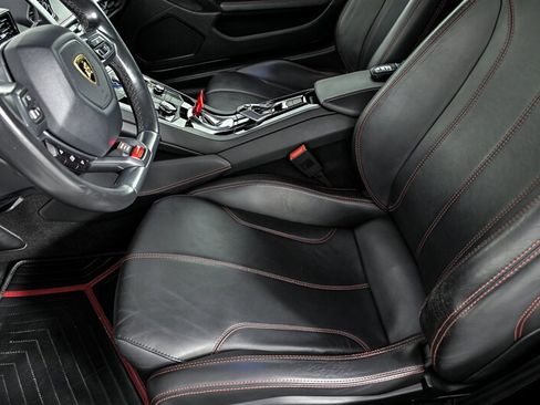 Used 2016 Lamborghini Huracan LP 610-4 AWD/4WD image 19