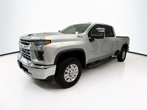 Used 2022 Chevrolet Silverado 3500 LTZ w/ Z71 Off-Road Package image 3
