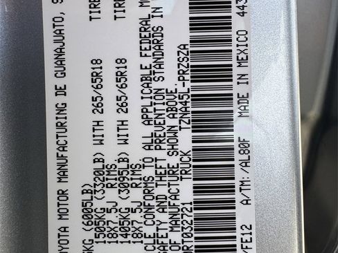 Used 2024 Toyota Tacoma TRD Sport image 30