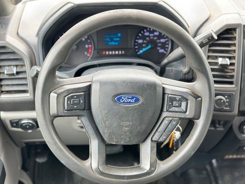 Used 2022 Ford F250 XL w/ Power Equipment Group AWD/4WD image 5