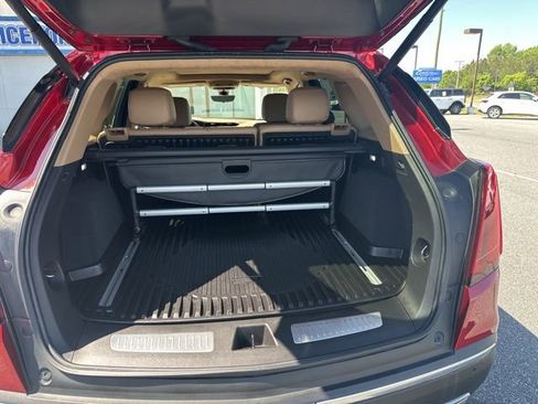 Used 2021 Cadillac XT5 Premium Luxury w/ Platinum Package AWD/4WD image 20