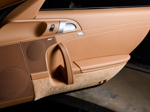 Used 2010 Porsche 911 Carrera RWD image 20