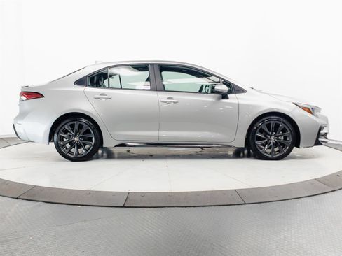 Certified 2025 Toyota Corolla XSE FWD image 13