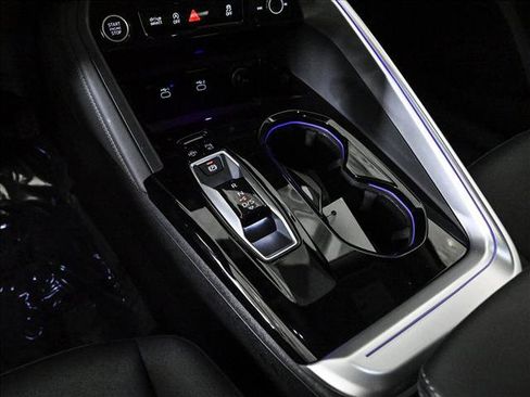 Certified 2025 Audi Q5 Premium w/ Convenience Package image 12