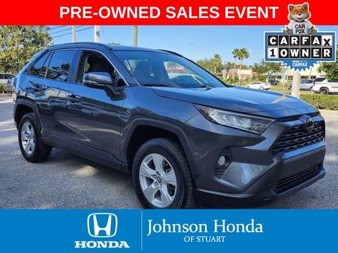 Used 2021 Toyota RAV4 XLE image 1