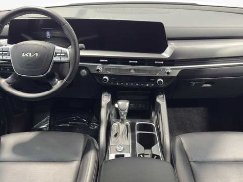 Used 2023 Kia Telluride S FWD image 19