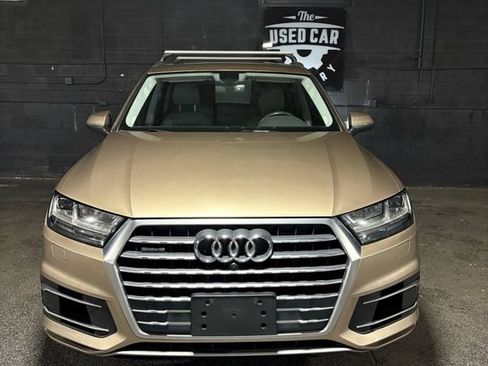Used 2018 Audi Q7 3.0T Premium Plus w/ Premium Plus Package AWD/4WD image 10