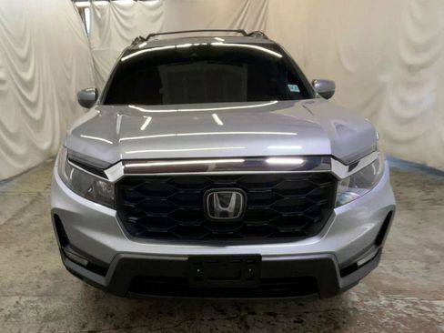 Used 2023 Honda Passport EX-L image 3