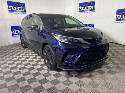Used 2021 Toyota Sienna XSE