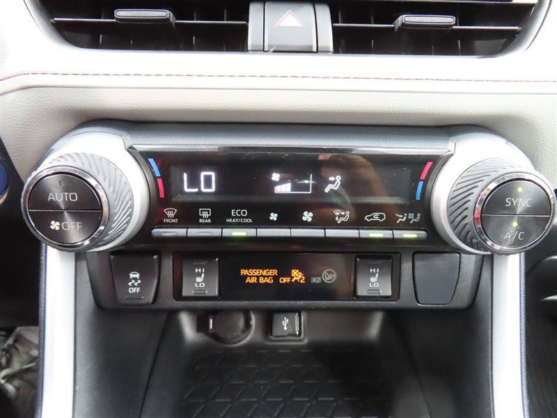 Used 2022 Toyota RAV4 XLE w/ Convenience Package AWD/4WD image 23
