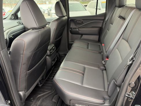Used 2025 Honda Ridgeline TrailSport image 21