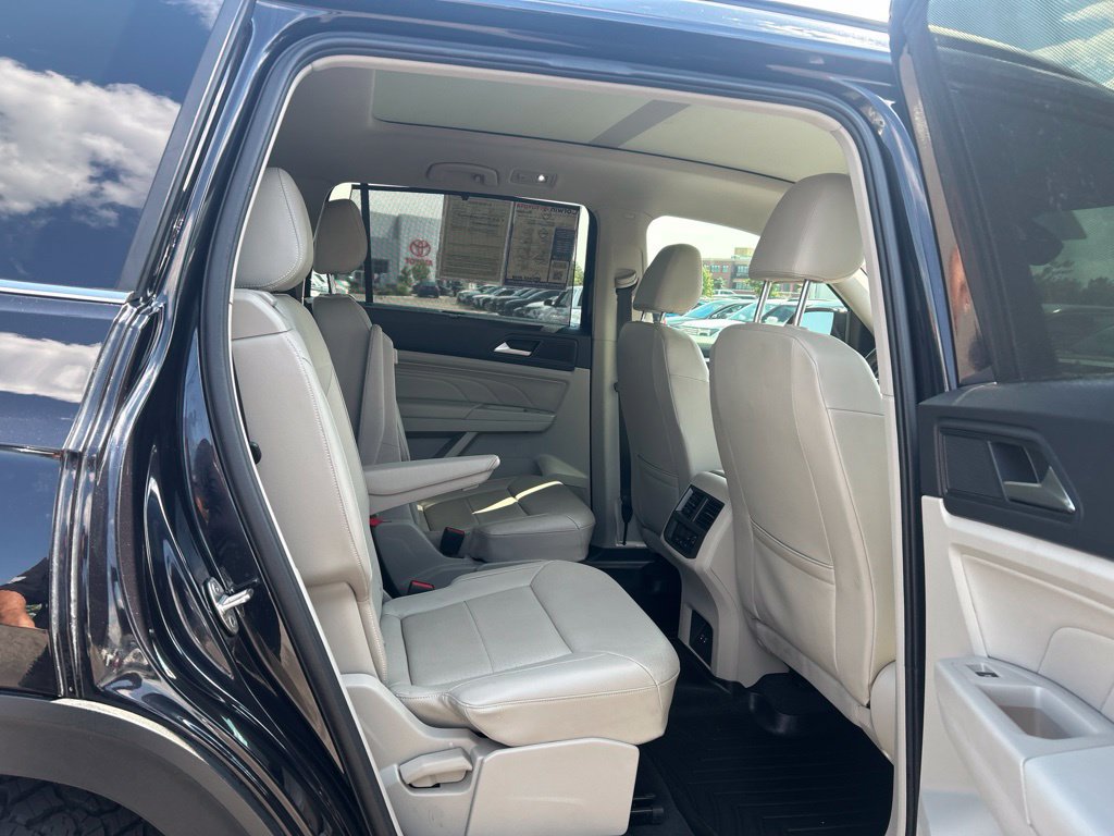 Used 2023 Volkswagen Atlas SE FWD image 14