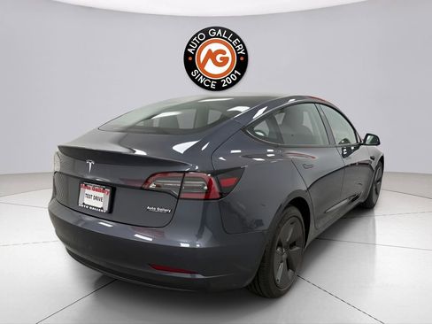 Used 2023 Tesla Model 3 Standard Range RWD image 3