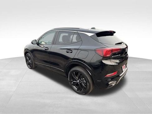 Used 2024 Buick Encore GX Sport Touring FWD image 7