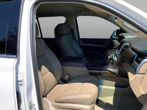 Used 2020 Chevrolet Tahoe LT AWD/4WD image 9