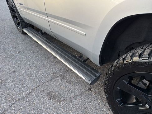 Used 2018 Chevrolet Tahoe Premier image 16