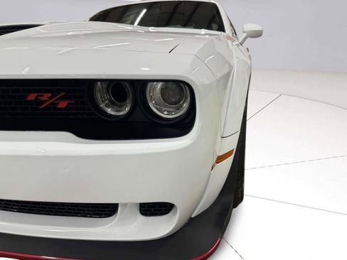 Used 2020 Dodge Challenger R/T Scat Pack RWD image 12