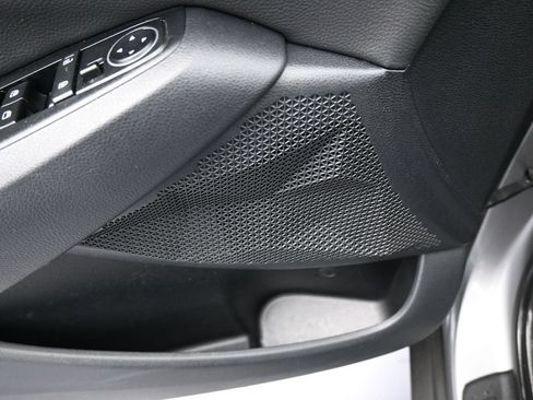 Used 2024 Kia Seltos S FWD image 15