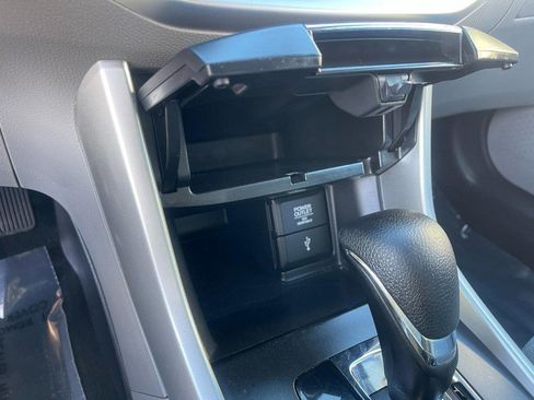 Used 2013 Honda Accord LX image 22