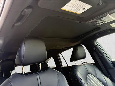 Used 2021 Toyota Highlander XSE FWD image 24