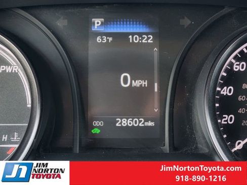 Used 2024 Toyota Camry SE FWD image 17