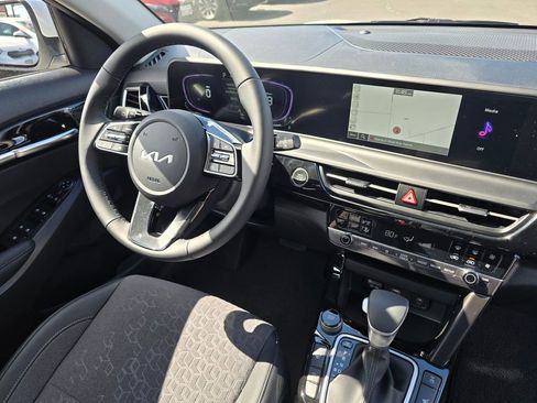 New 2026 Kia Seltos S image 11